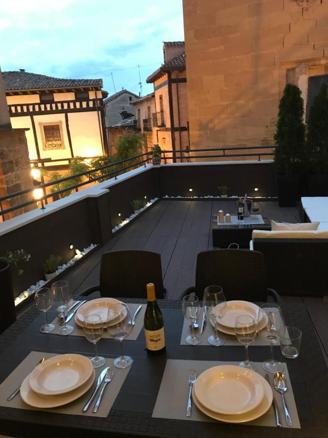 Edificio Privado Con Terraza Appartement Haro Buitenkant foto
